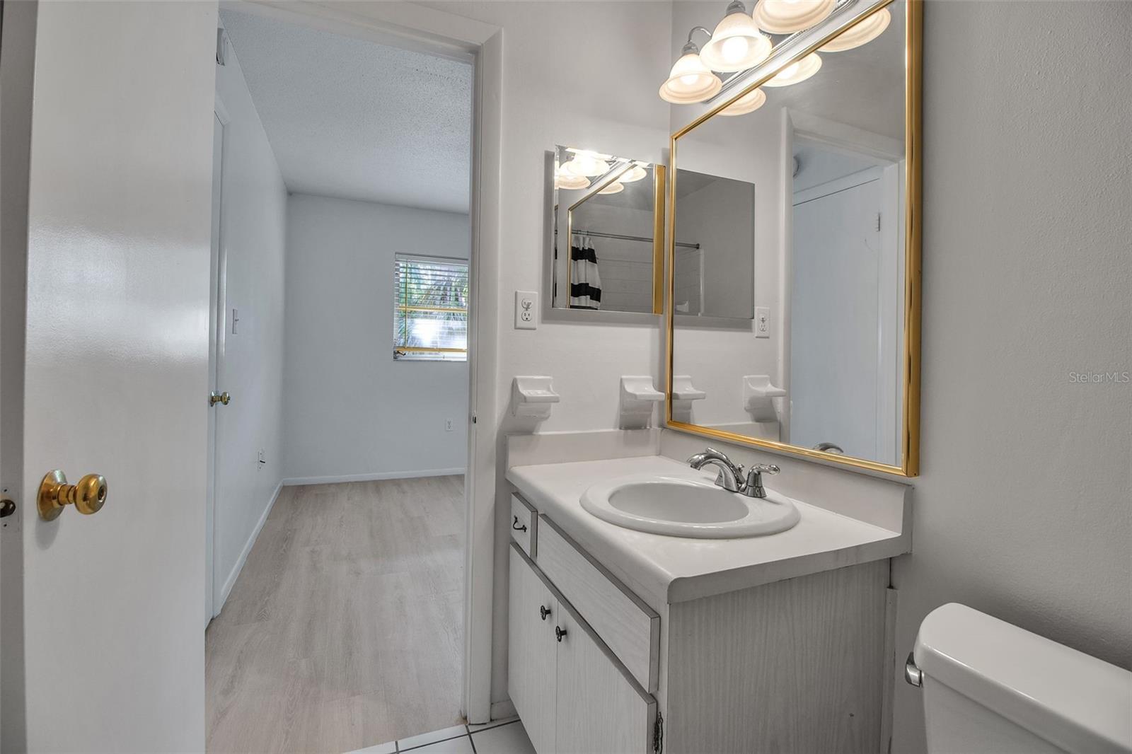 Image 37 of 40 For 3745 Almeria Avenue 6s