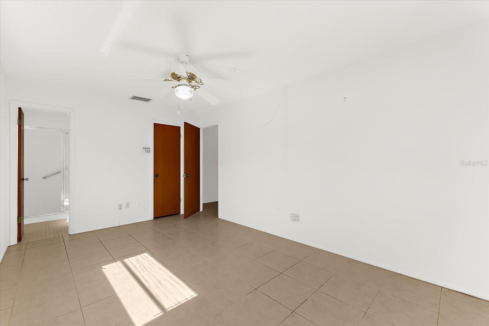 Image 20 of 39 For 3912 Prado Drive