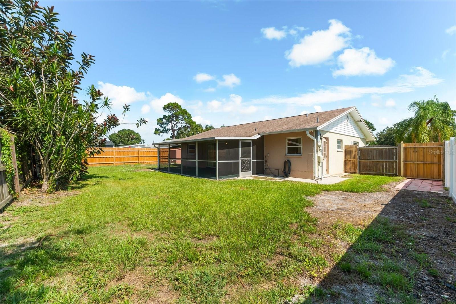 Image 32 of 39 For 3912 Prado Drive