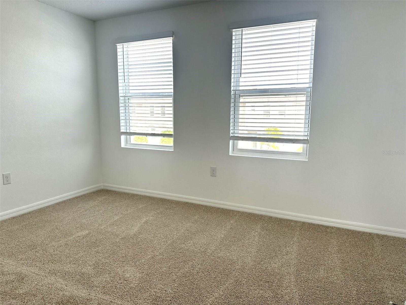 Image 10 of 28 For 8781 Daybreak Street