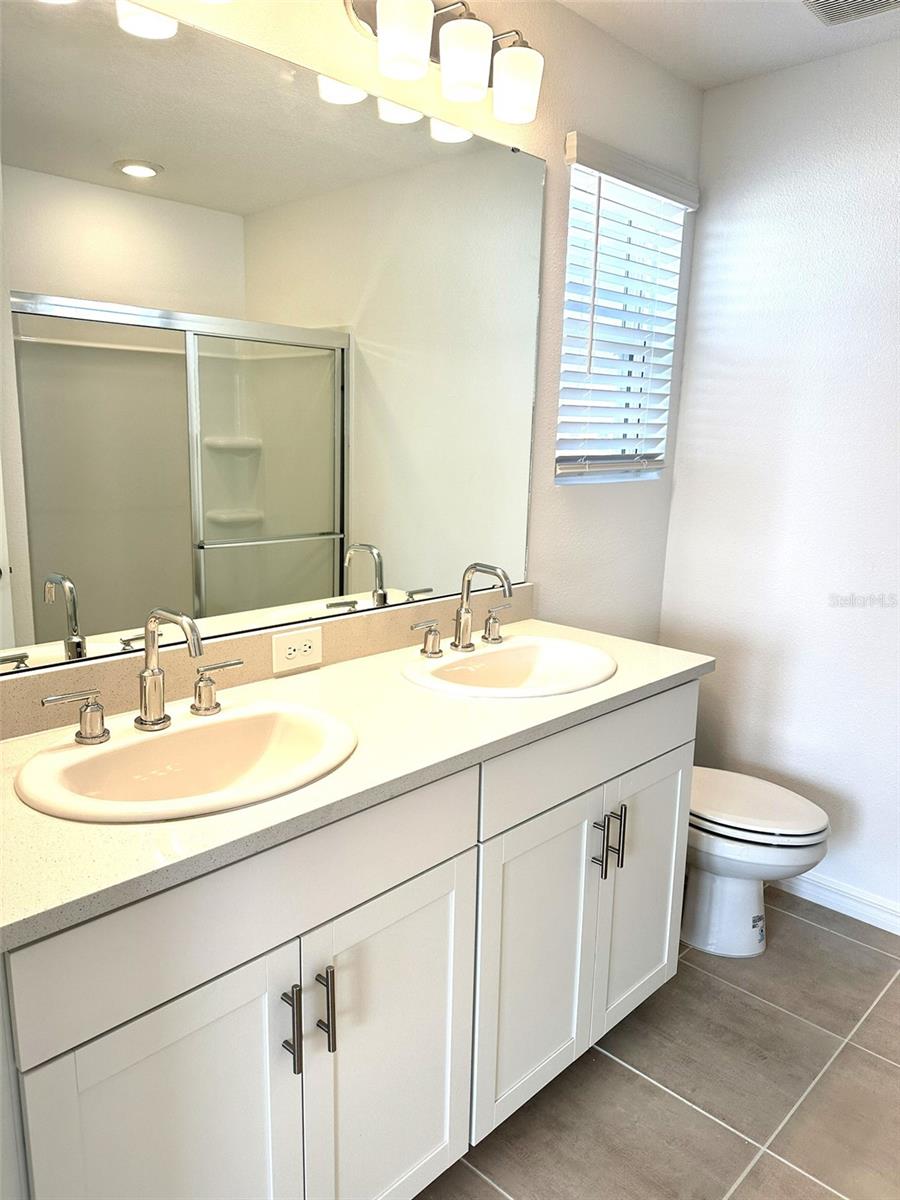 Image 9 of 28 For 8781 Daybreak Street