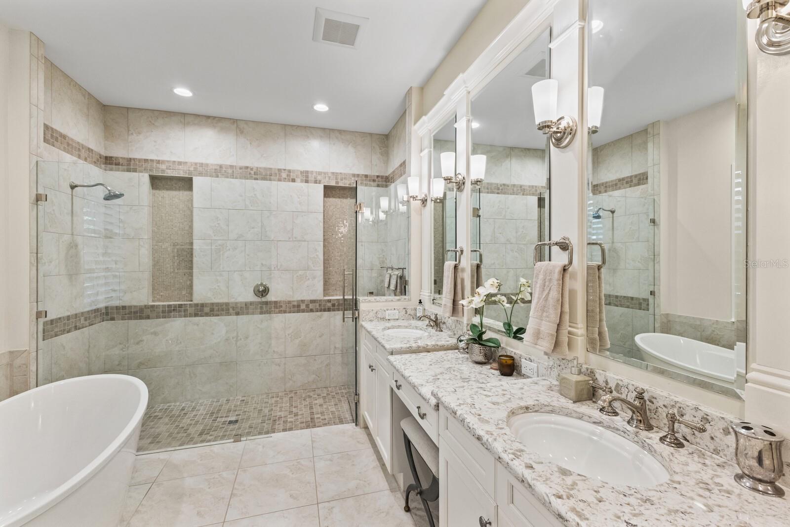 Image 34 of 62 For 9255 Mcdaniel Lane