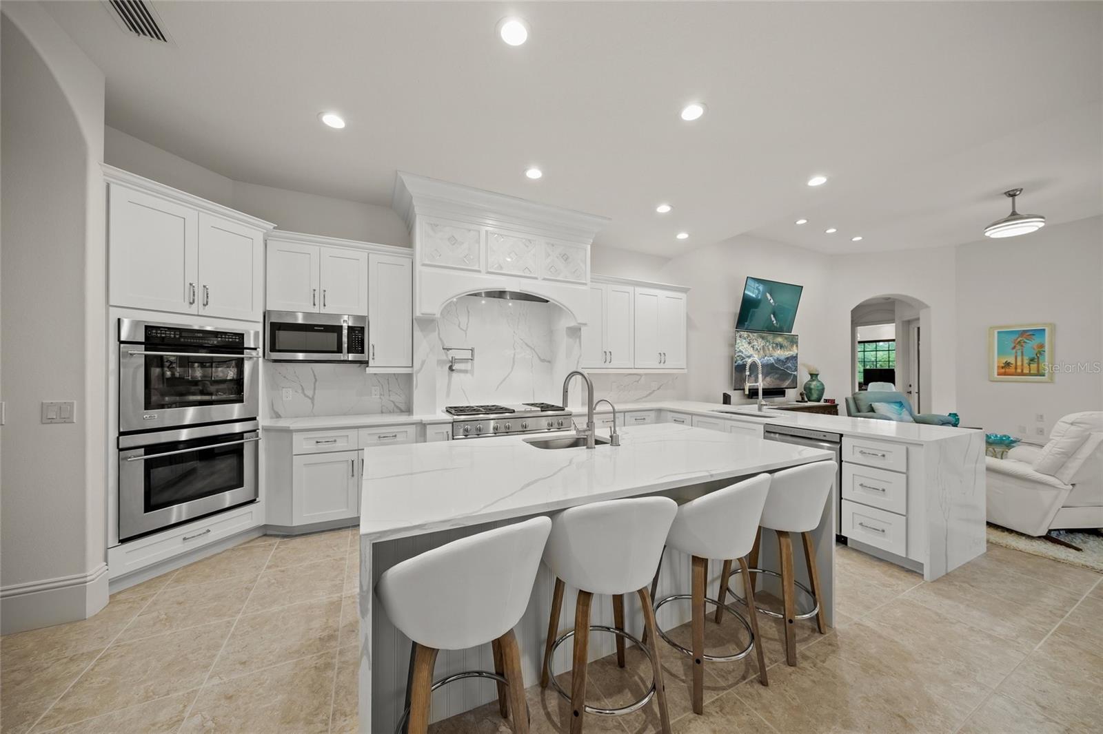 Image 16 of 82 For 3548 Founders Club Drive