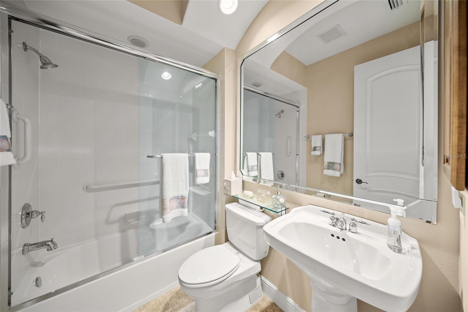 Image 40 of 82 For 3548 Founders Club Drive