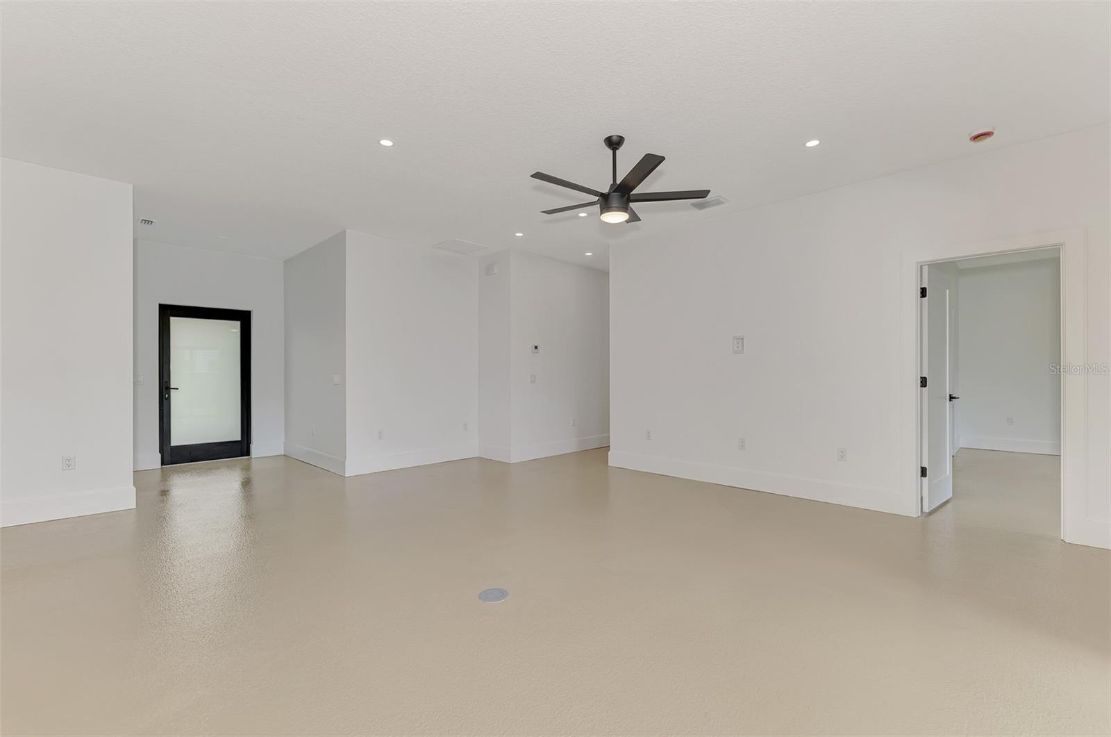 Image 11 of 51 For 2144 Webber Street