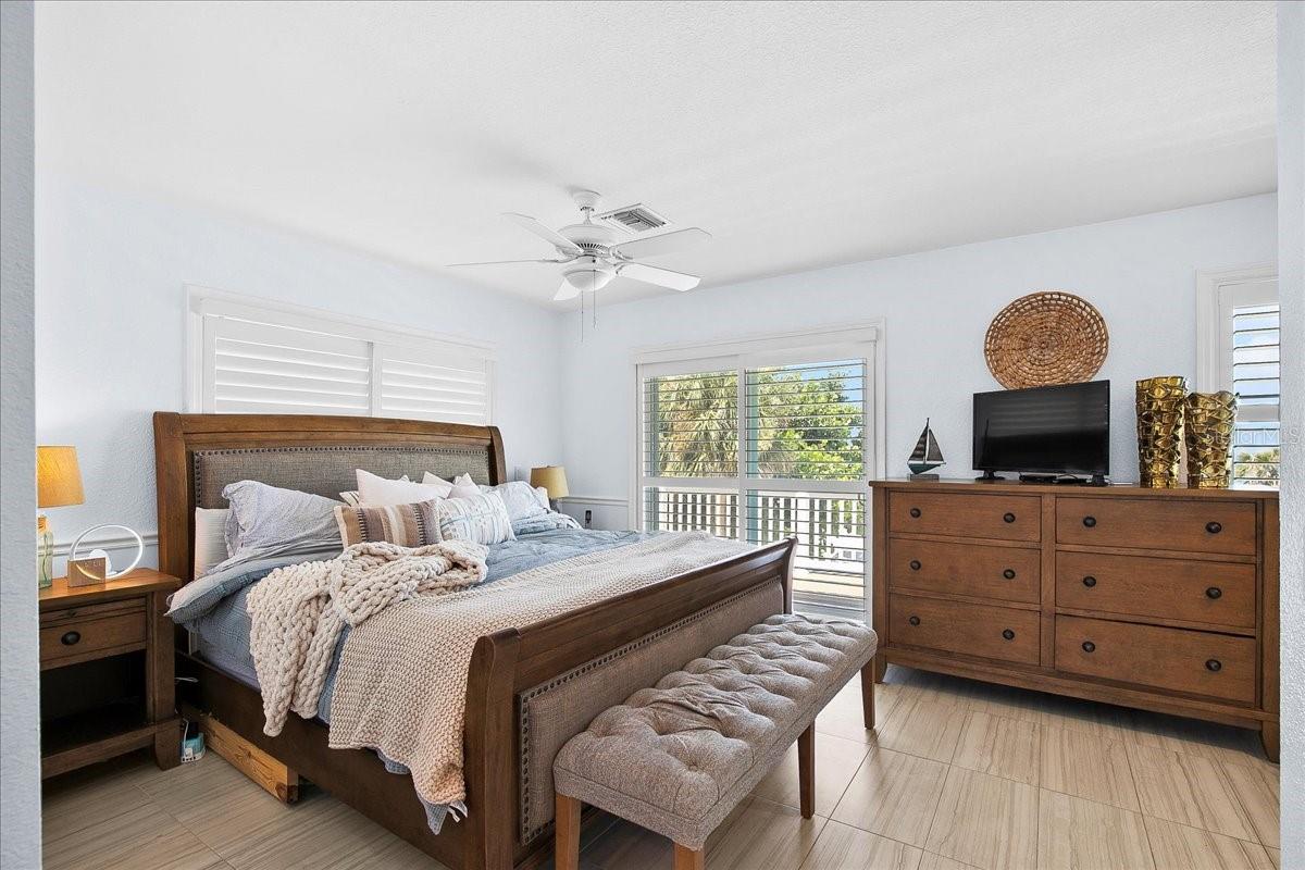 Image 11 of 30 For 8400 Manasota Key Road