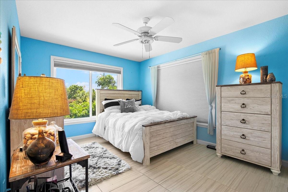 Image 15 of 30 For 8400 Manasota Key Road