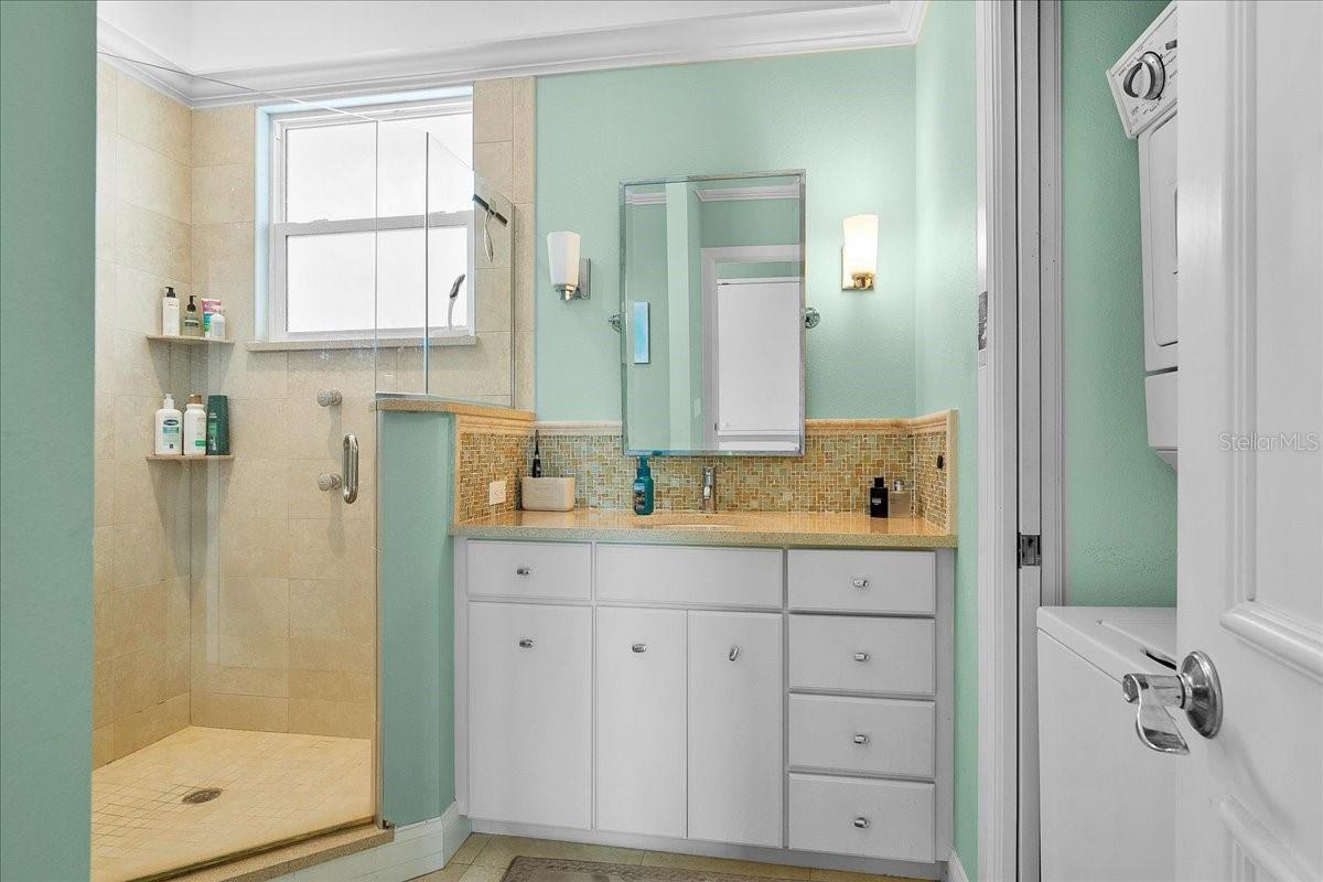 Image 3 of 30 For 8400 Manasota Key Road