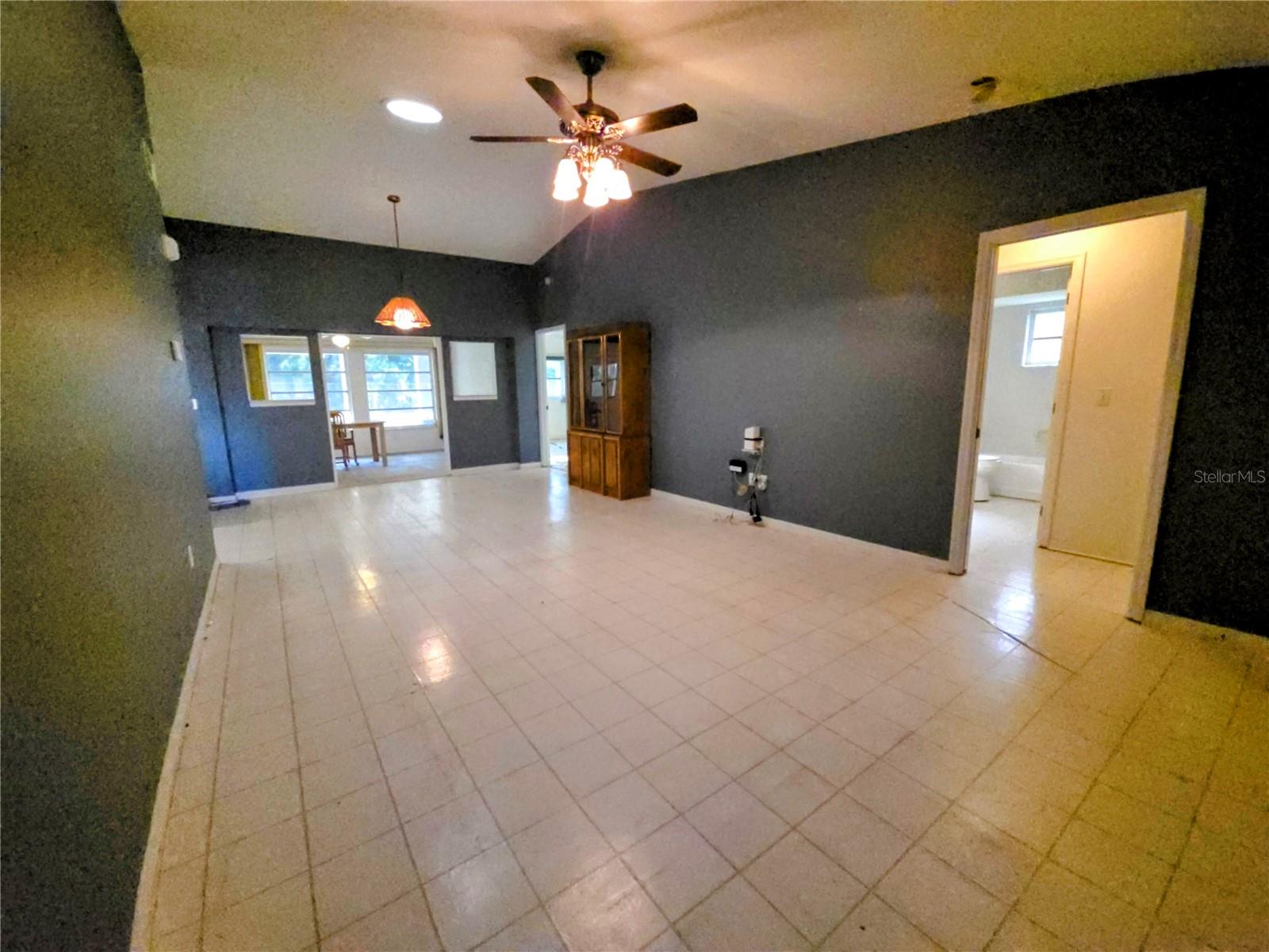 Image 11 of 24 For 3320 Sabal Springs Boulevard