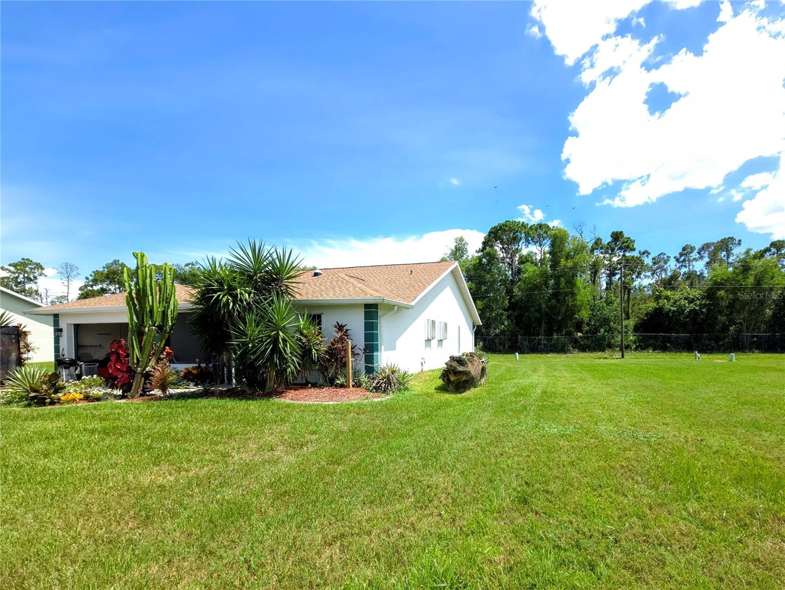 Image 21 of 24 For 3320 Sabal Springs Boulevard