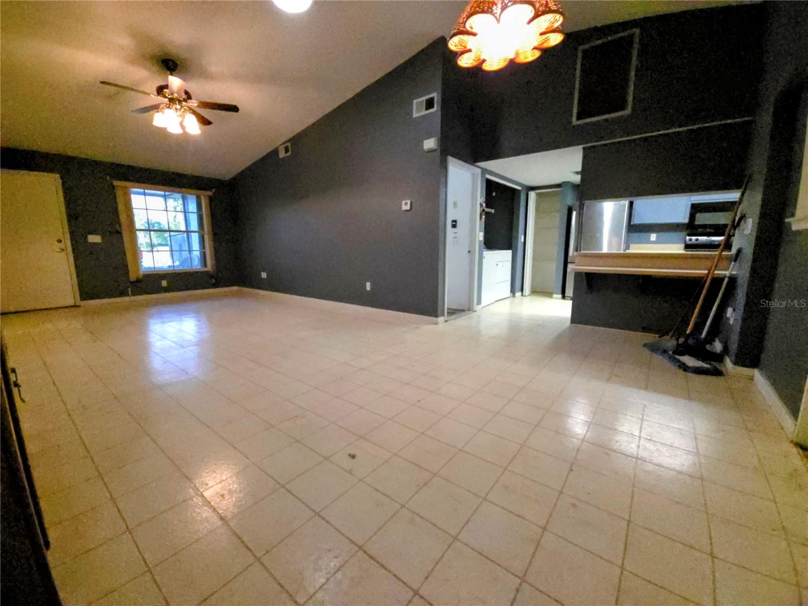 Image 3 of 24 For 3320 Sabal Springs Boulevard