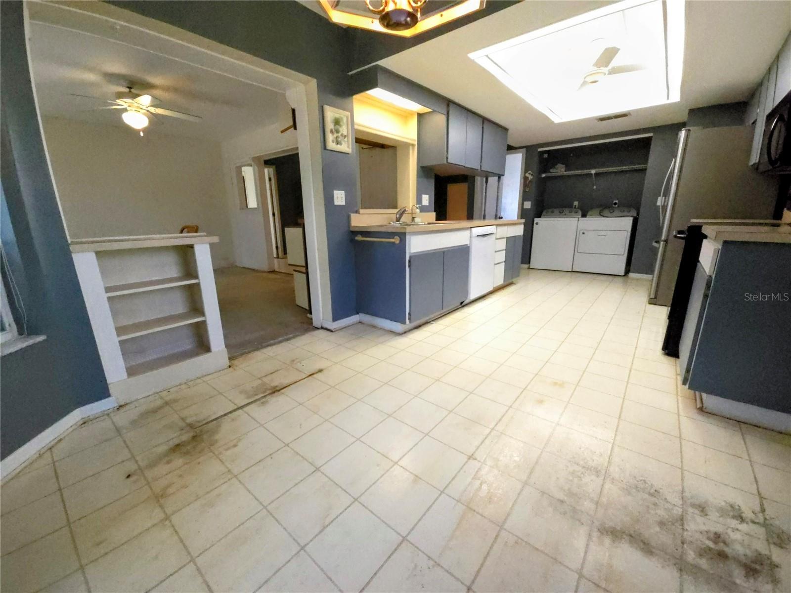 Image 6 of 24 For 3320 Sabal Springs Boulevard