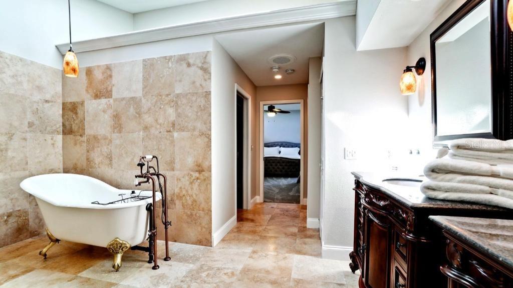 Image 20 of 36 For 2208 79th Street W