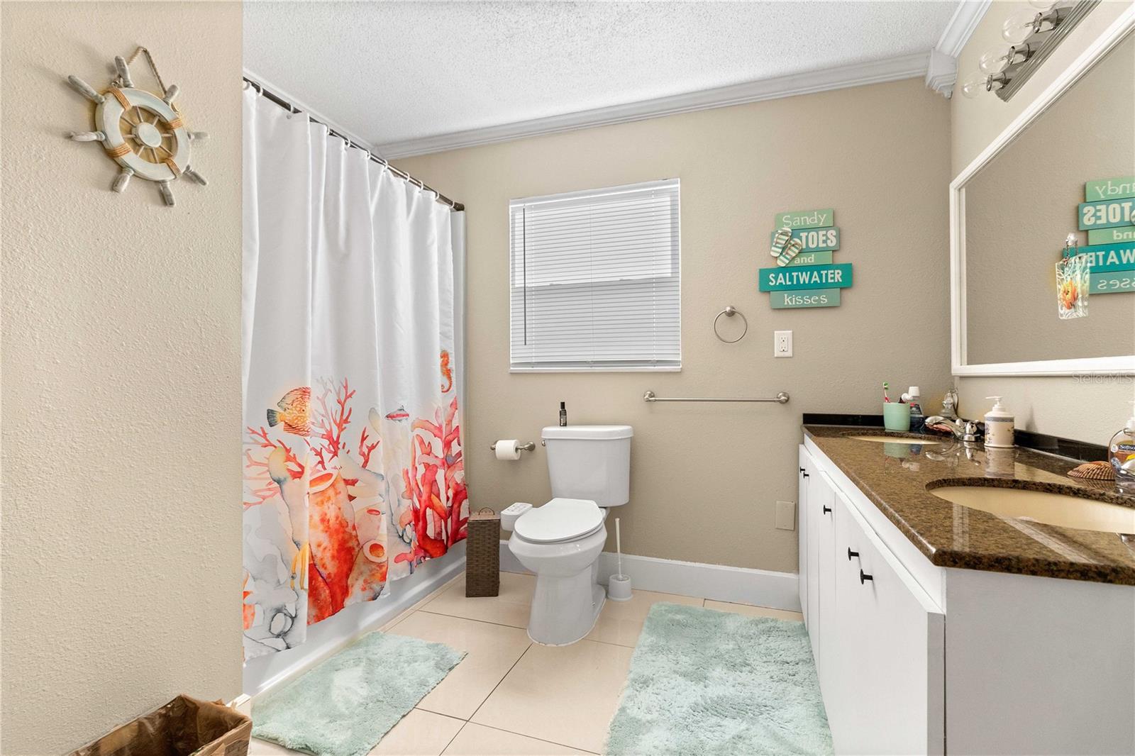 Image 19 of 34 For 2108 Outer Drive
