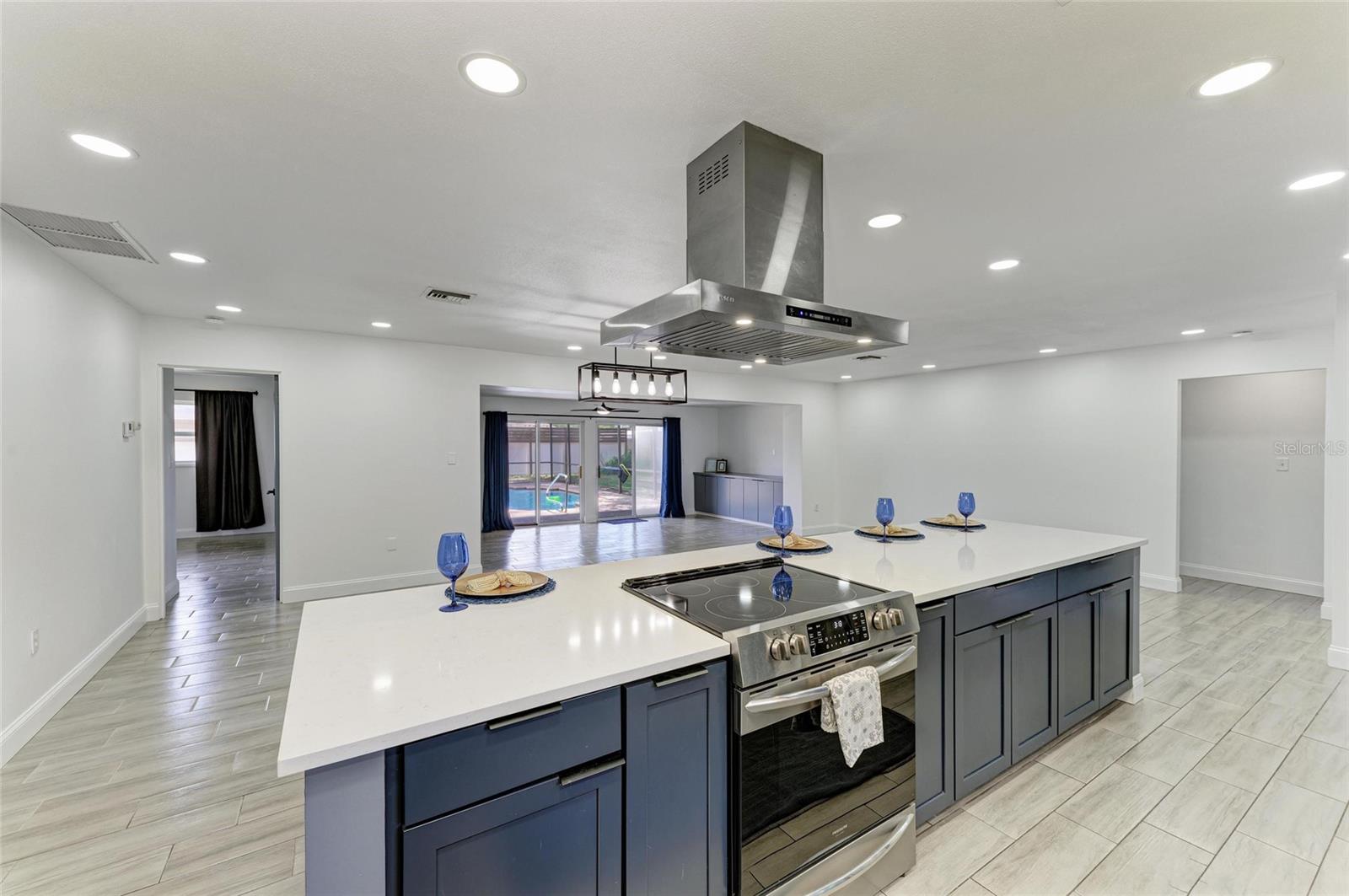 Image 11 of 38 For 3426 27th Parkway