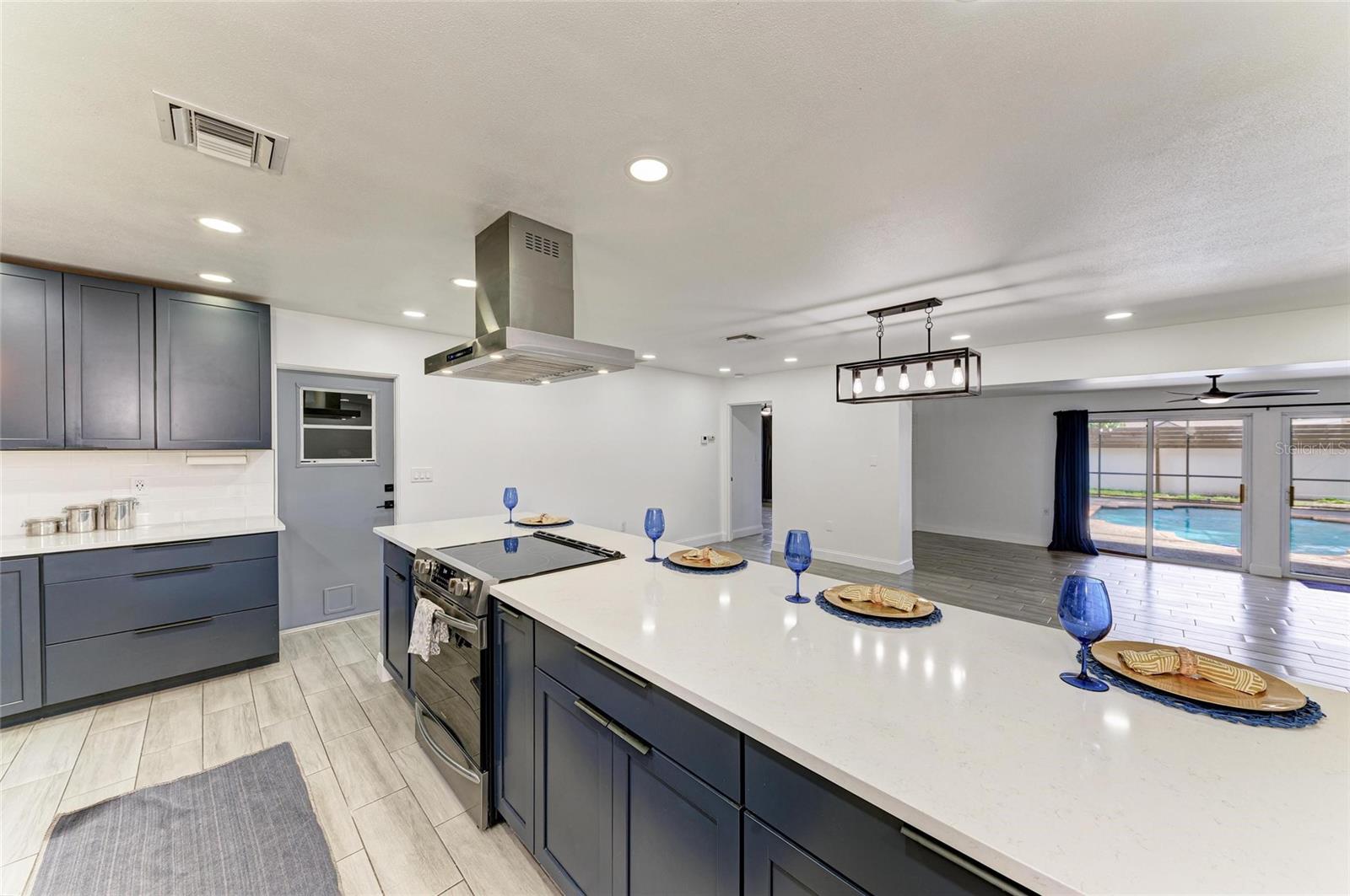 Image 12 of 38 For 3426 27th Parkway