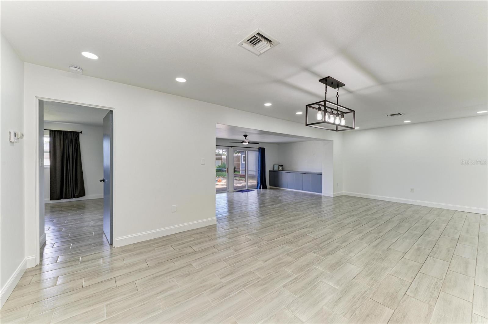 Image 14 of 38 For 3426 27th Parkway