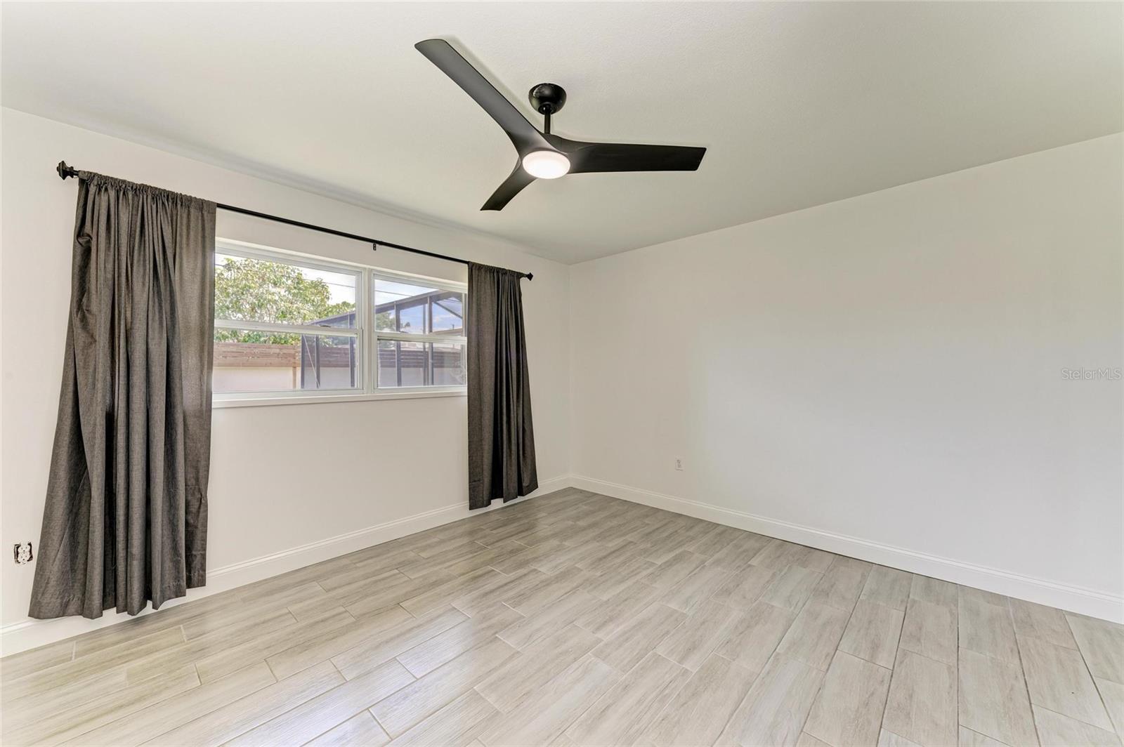 Image 20 of 38 For 3426 27th Parkway