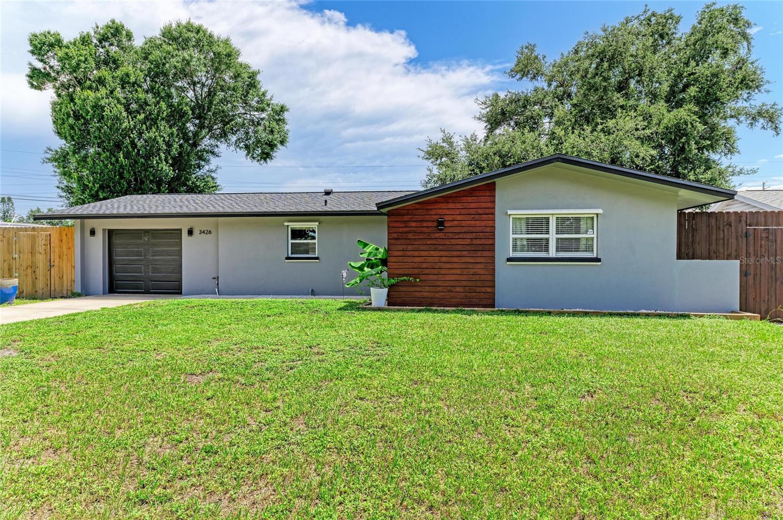 Image 3 of 38 For 3426 27th Parkway