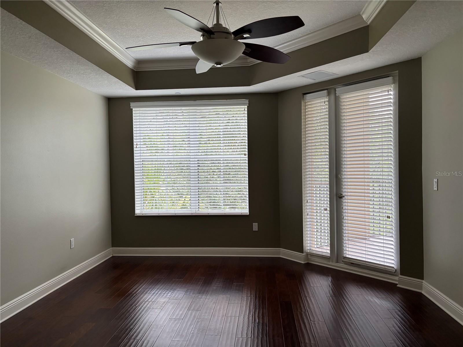 Image 12 of 27 For 6465 Watercrest Way 302