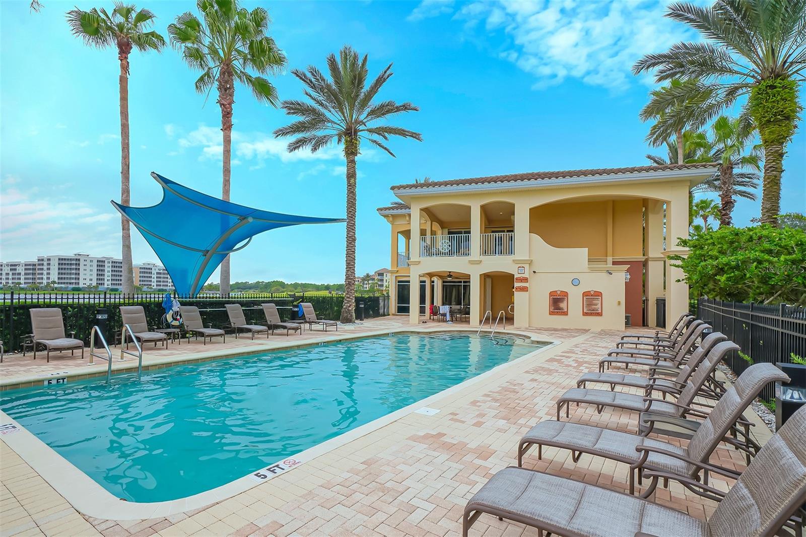 Image 25 of 27 For 6465 Watercrest Way 302