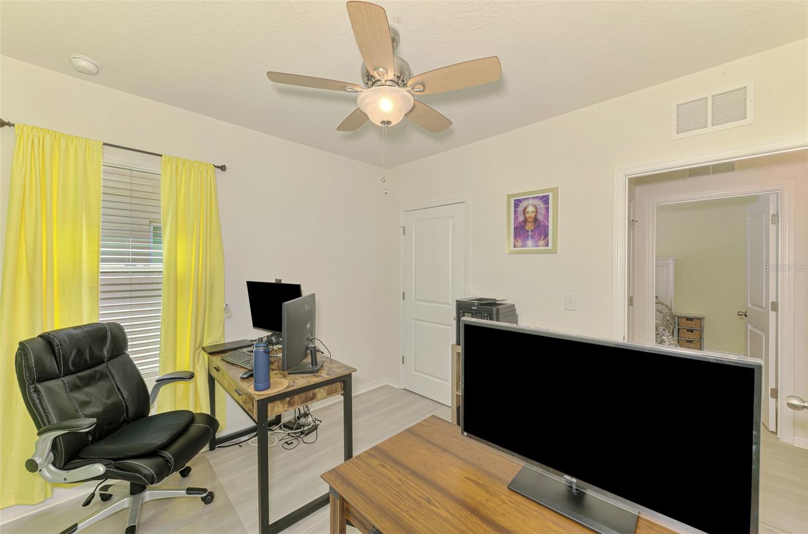 Image 32 of 48 For 5203 San Palermo Drive