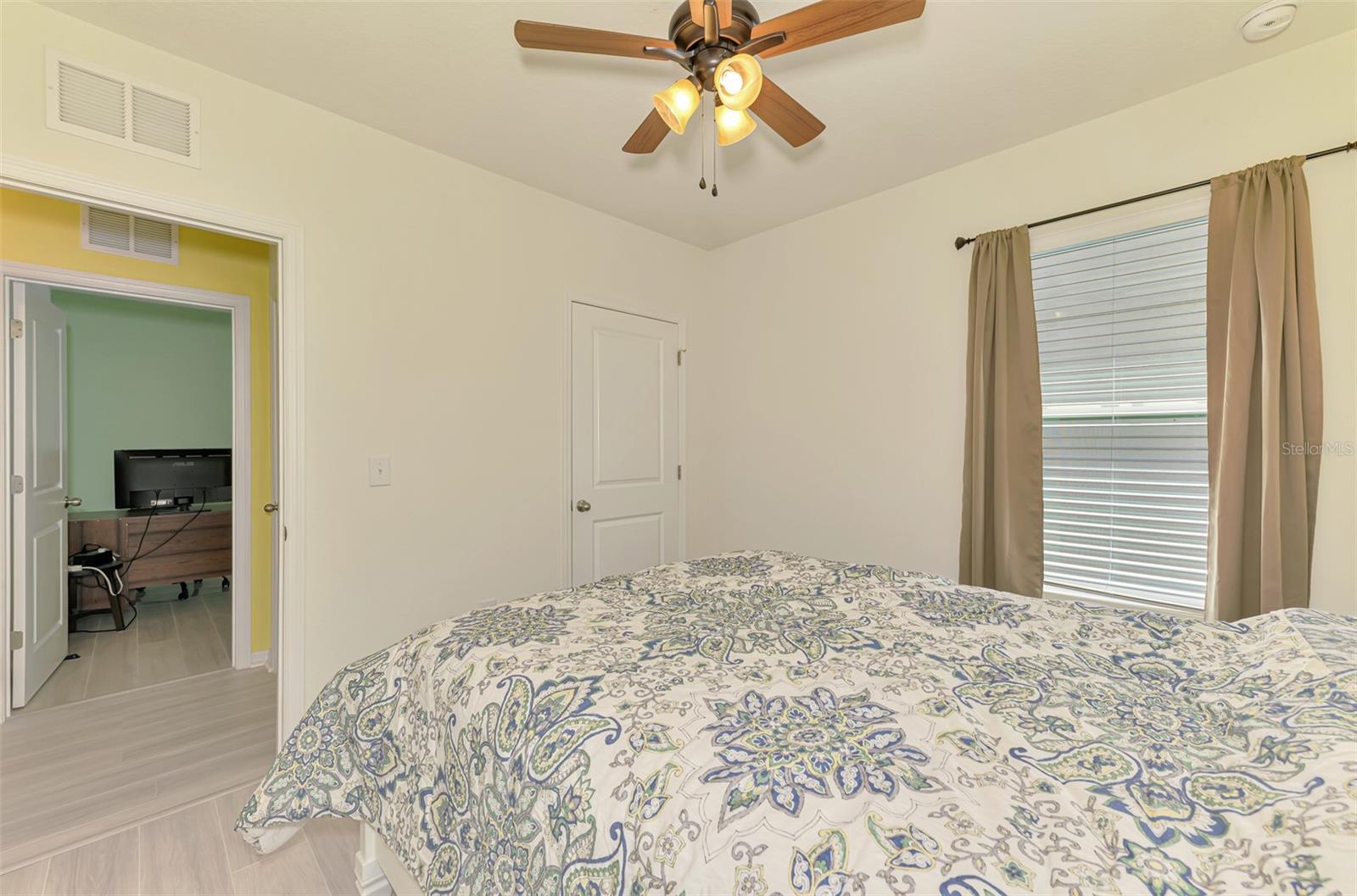 Image 35 of 48 For 5203 San Palermo Drive