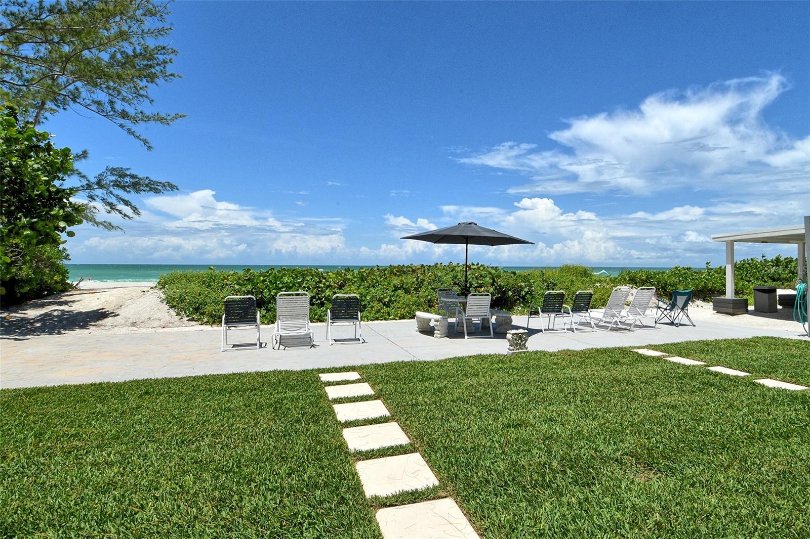 Image 16 of 22 For 5155 Gulf Of Mexico Drive 9