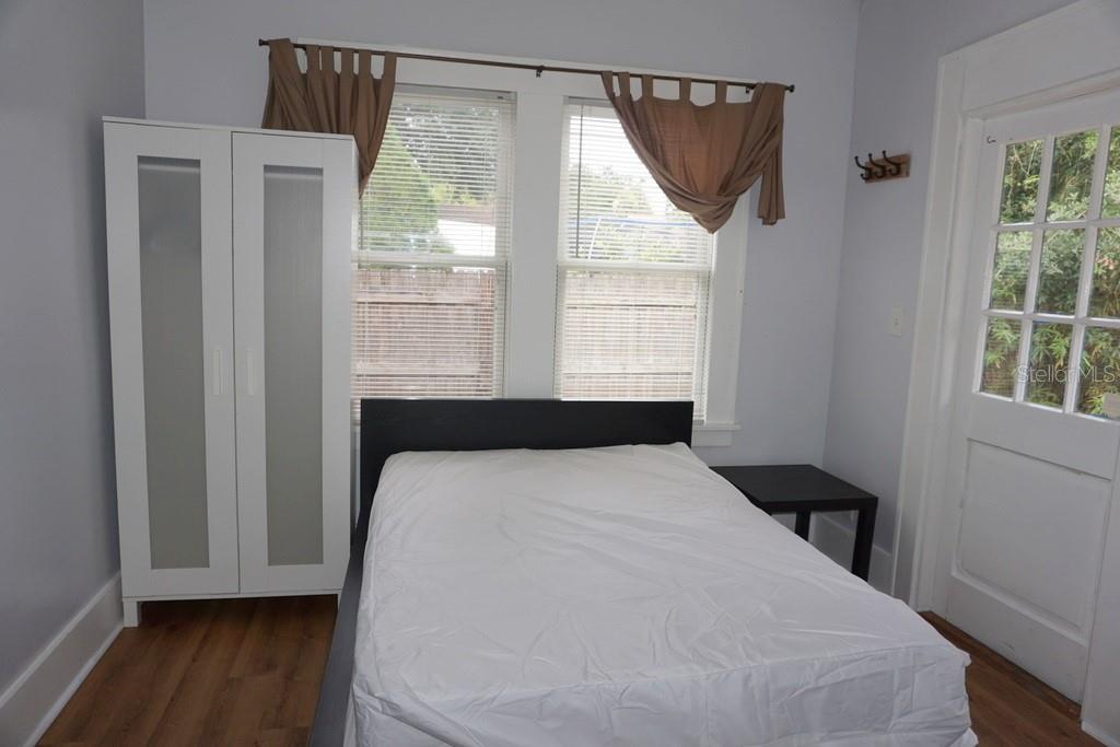 Image 14 of 24 For 1225 46th Street