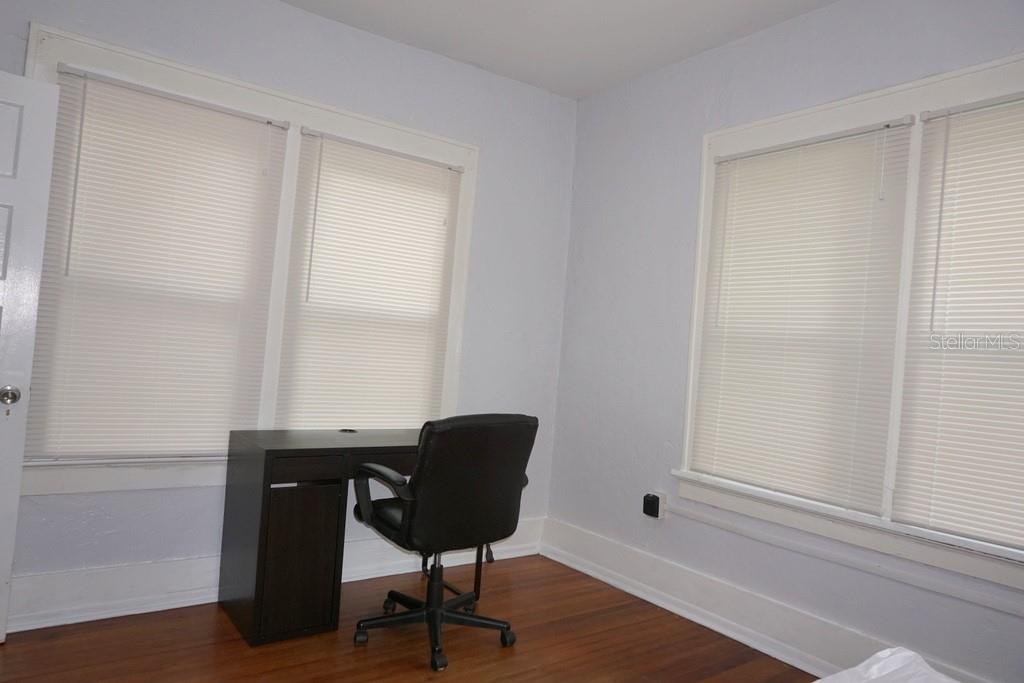 Image 15 of 24 For 1225 46th Street