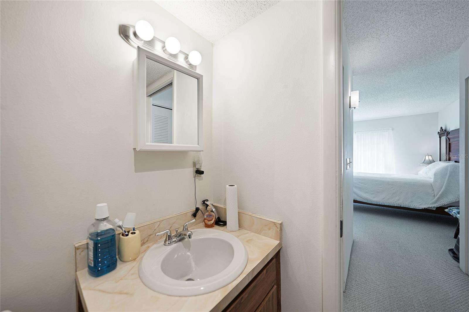 Image 21 of 53 For 21260 Brinson Avenue 210