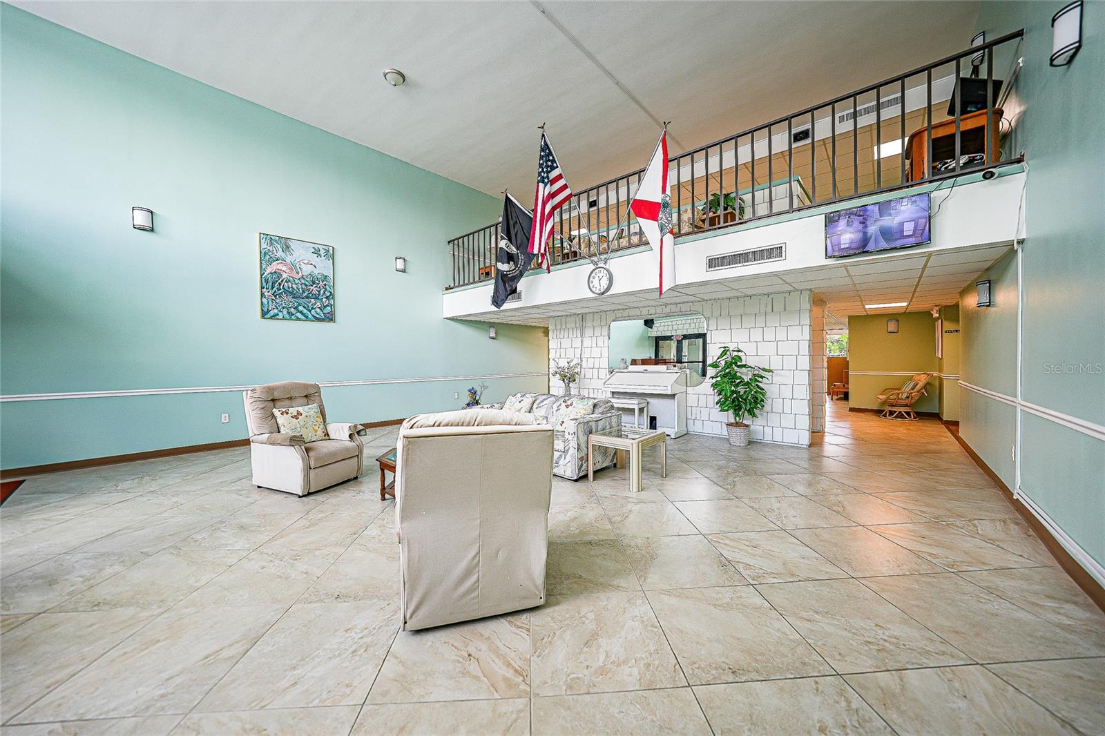 Image 33 of 53 For 21260 Brinson Avenue 210