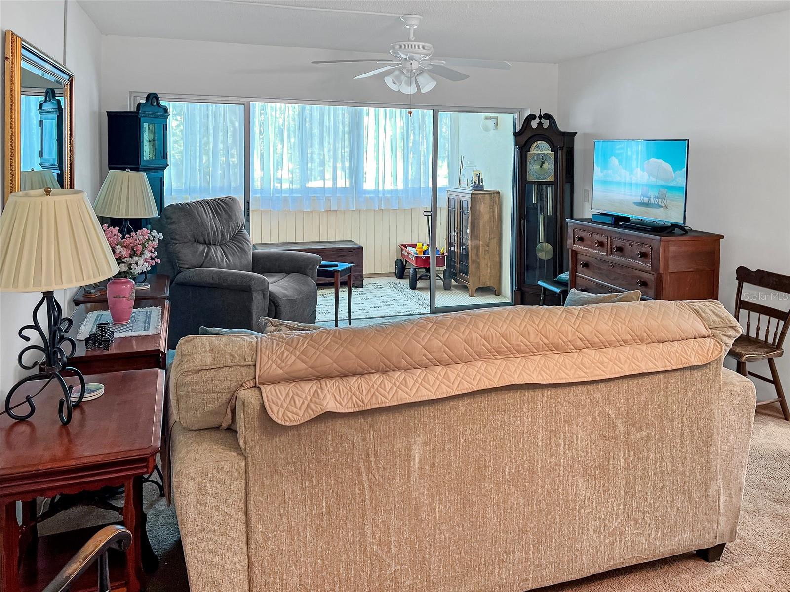 Image 8 of 53 For 21260 Brinson Avenue 210