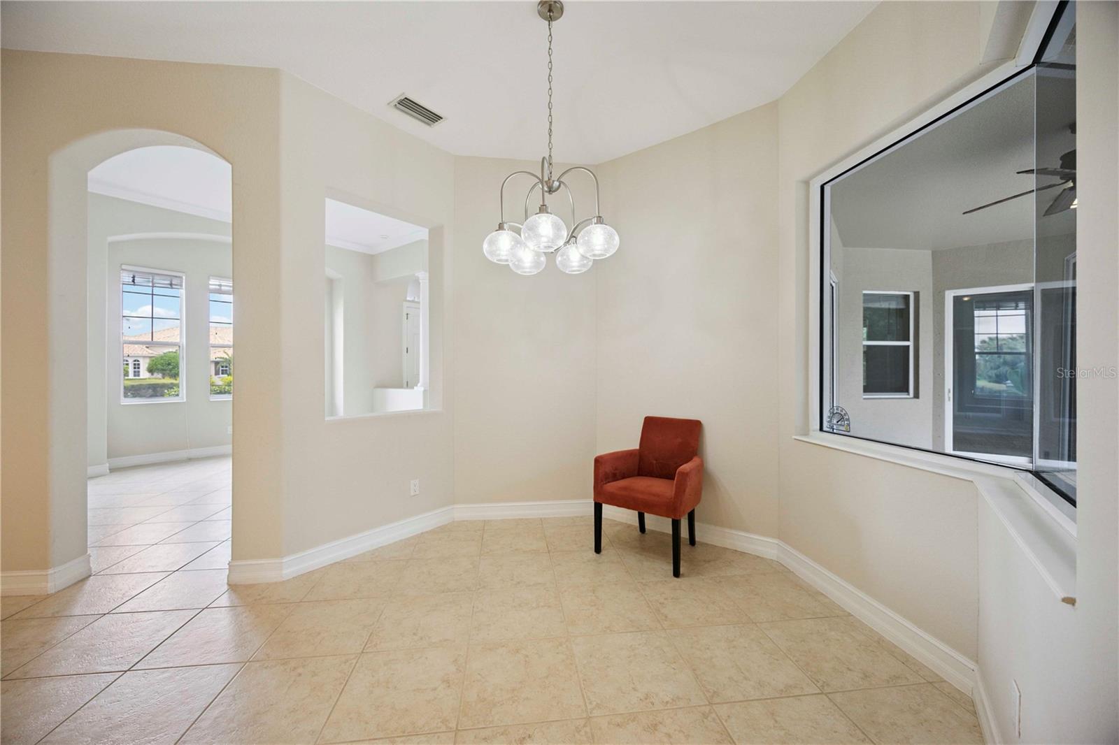 Image 15 of 85 For 110 Vicenza Way