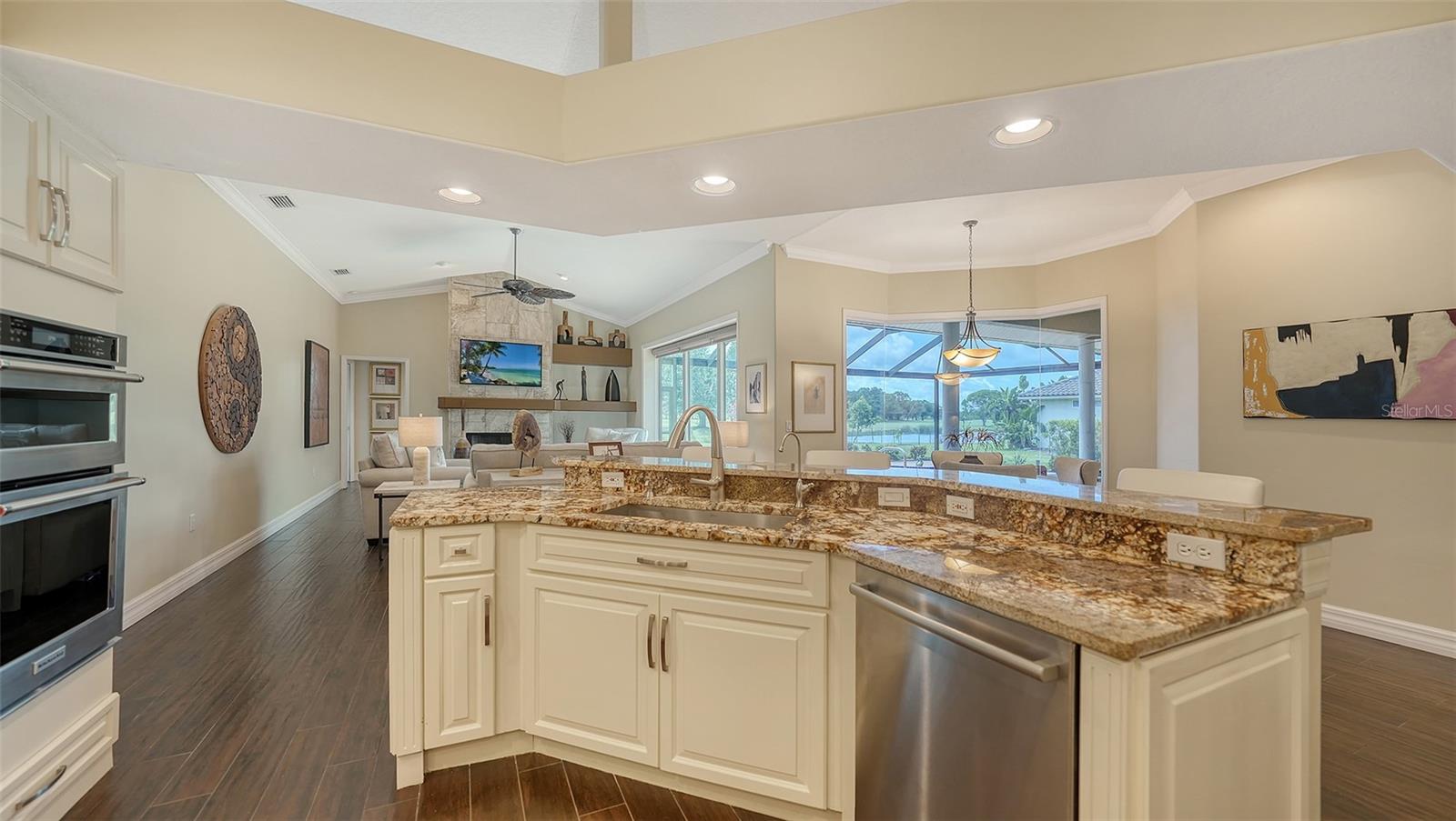 Image 16 of 63 For 7100 Serenoa Drive