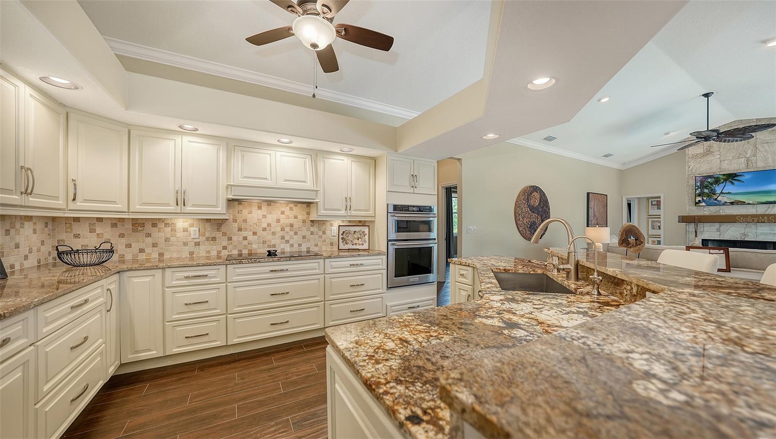 Image 17 of 63 For 7100 Serenoa Drive