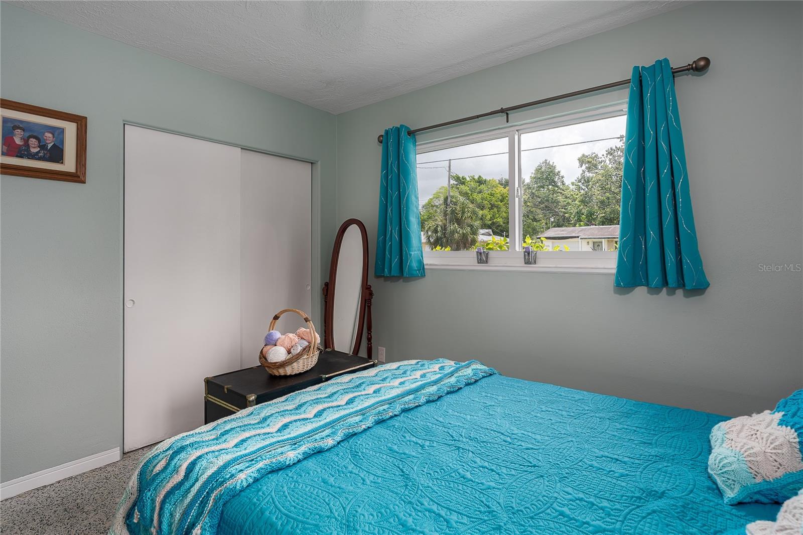 Image 12 of 31 For 5524 20th Street W