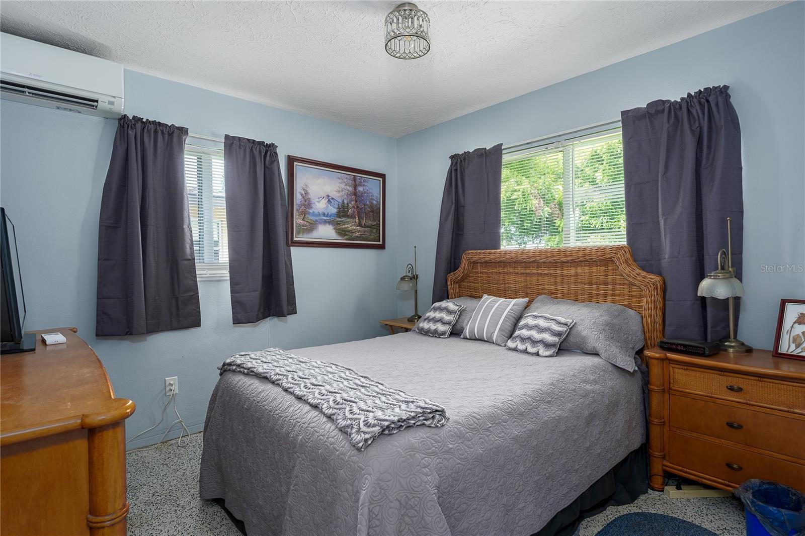Image 13 of 31 For 5524 20th Street W