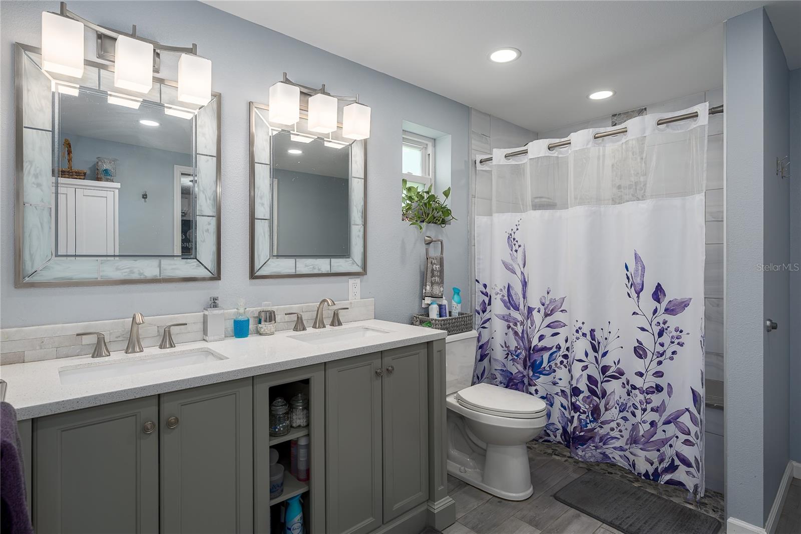 Image 18 of 31 For 5524 20th Street W