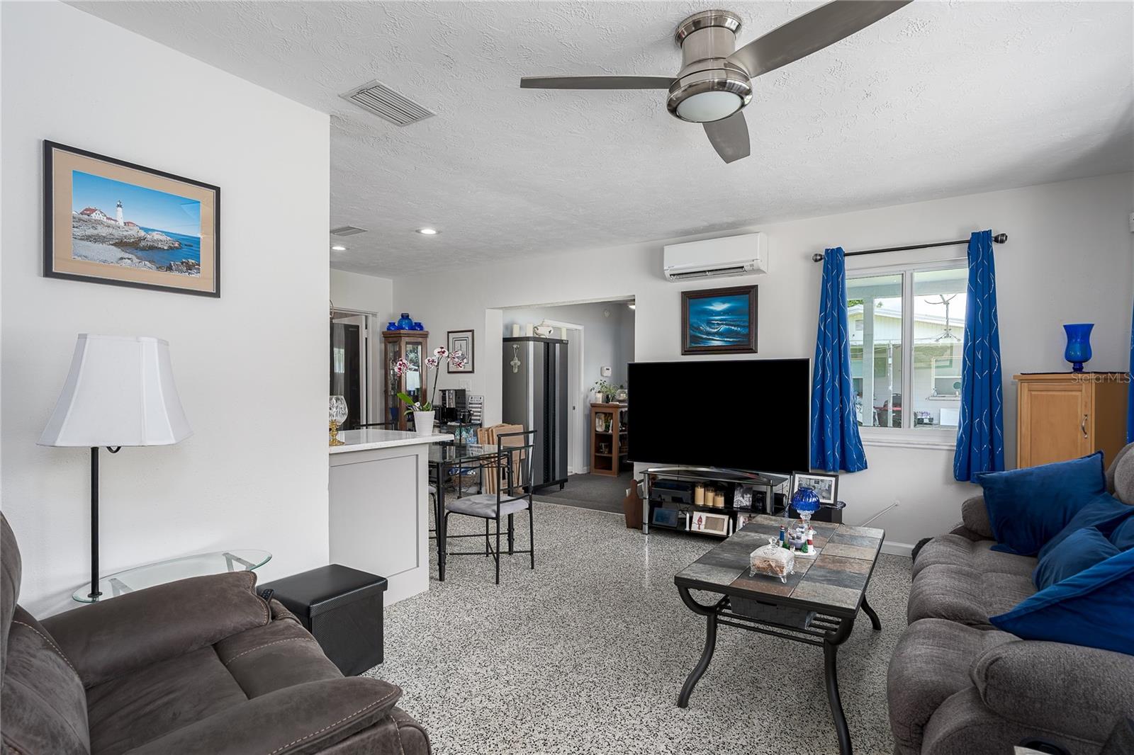 Image 6 of 31 For 5524 20th Street W