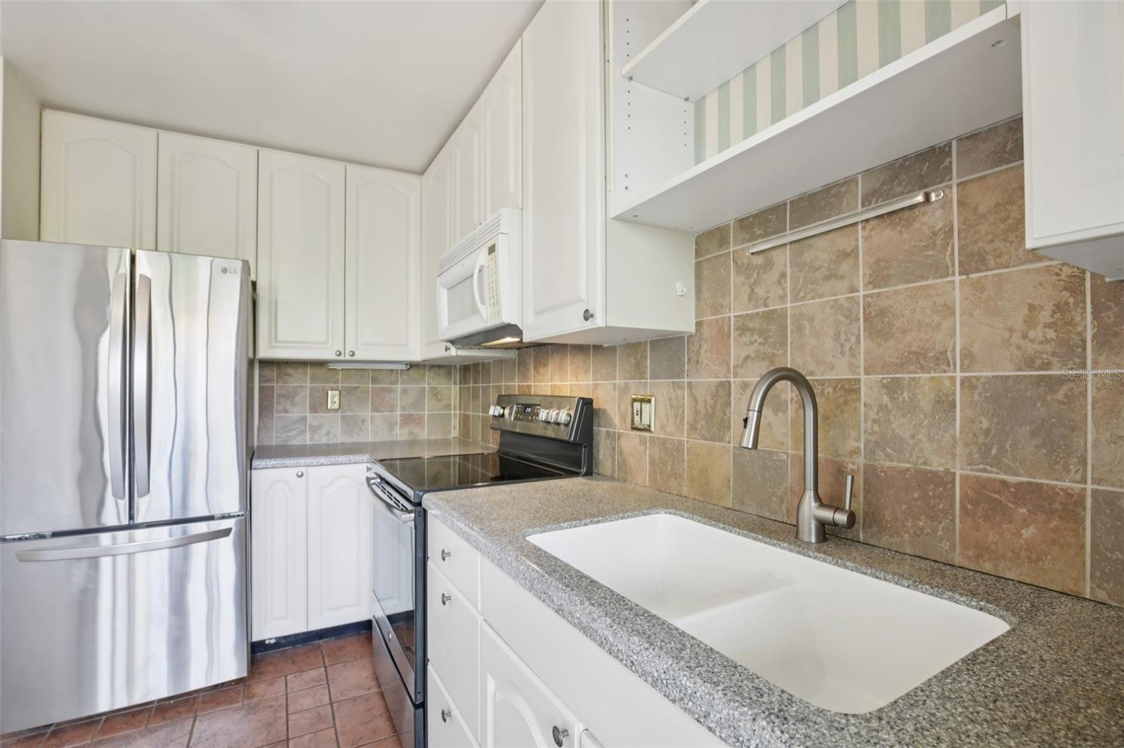 Image 12 of 33 For 5387 Huntingwood Court 4