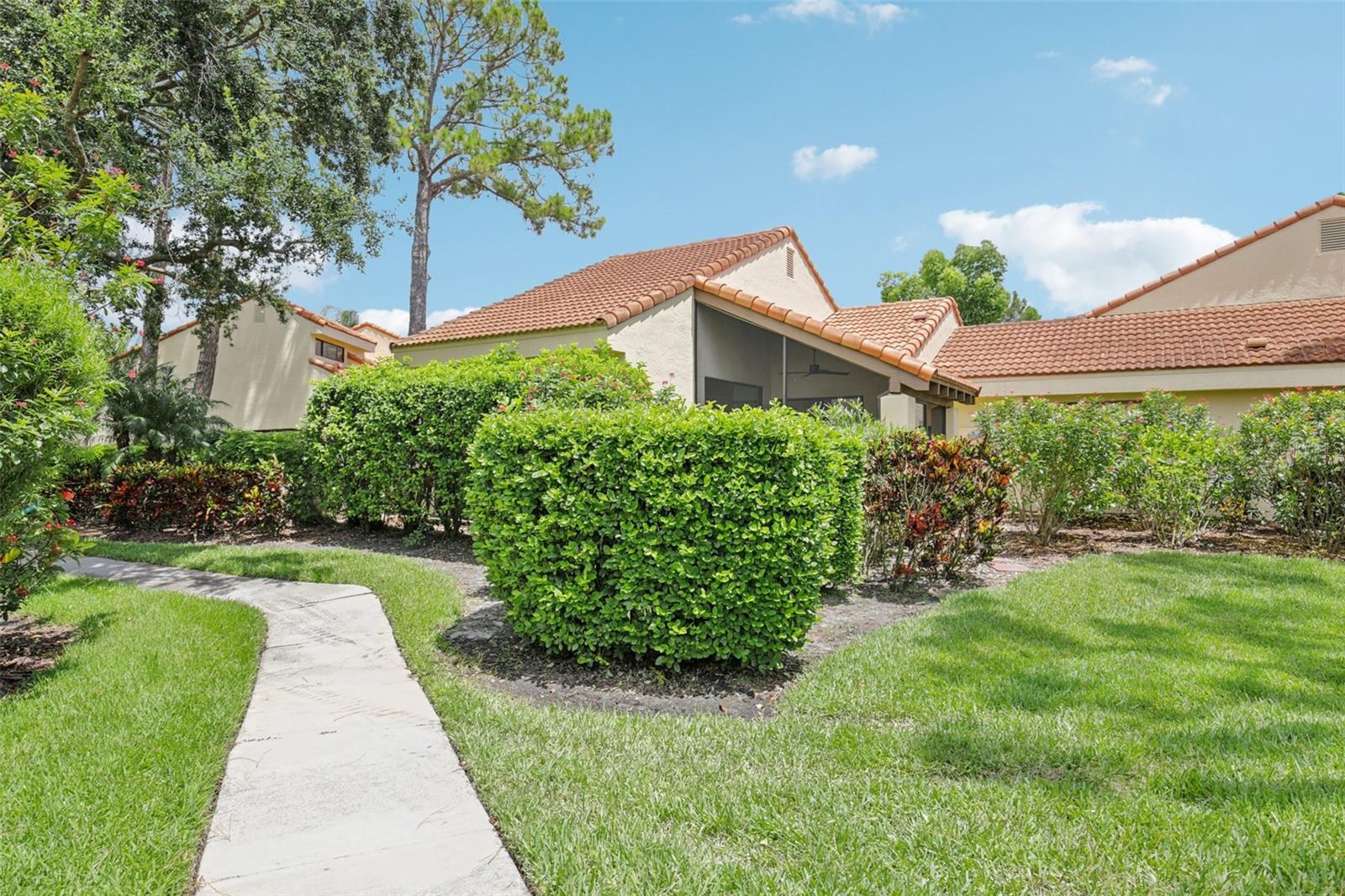 Image 28 of 33 For 5387 Huntingwood Court 4