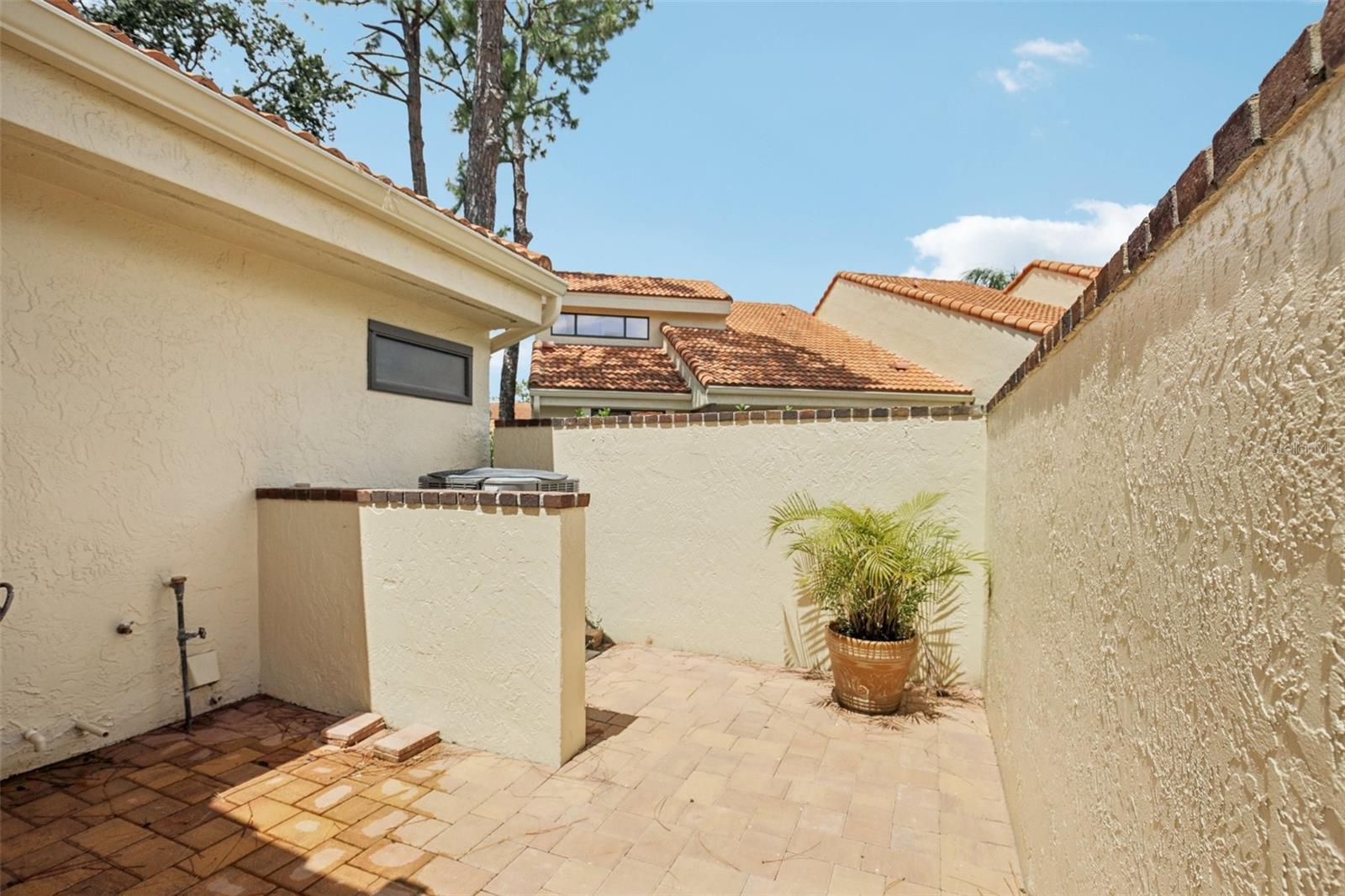 Image 33 of 33 For 5387 Huntingwood Court 4