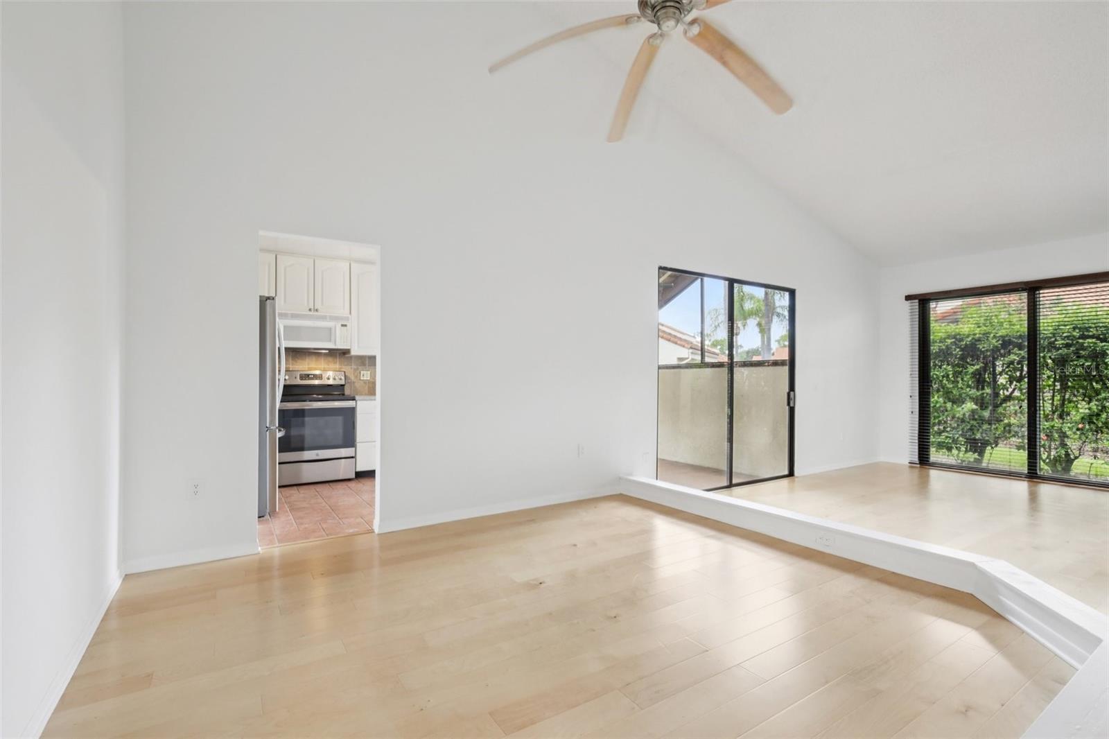 Image 9 of 33 For 5387 Huntingwood Court 4