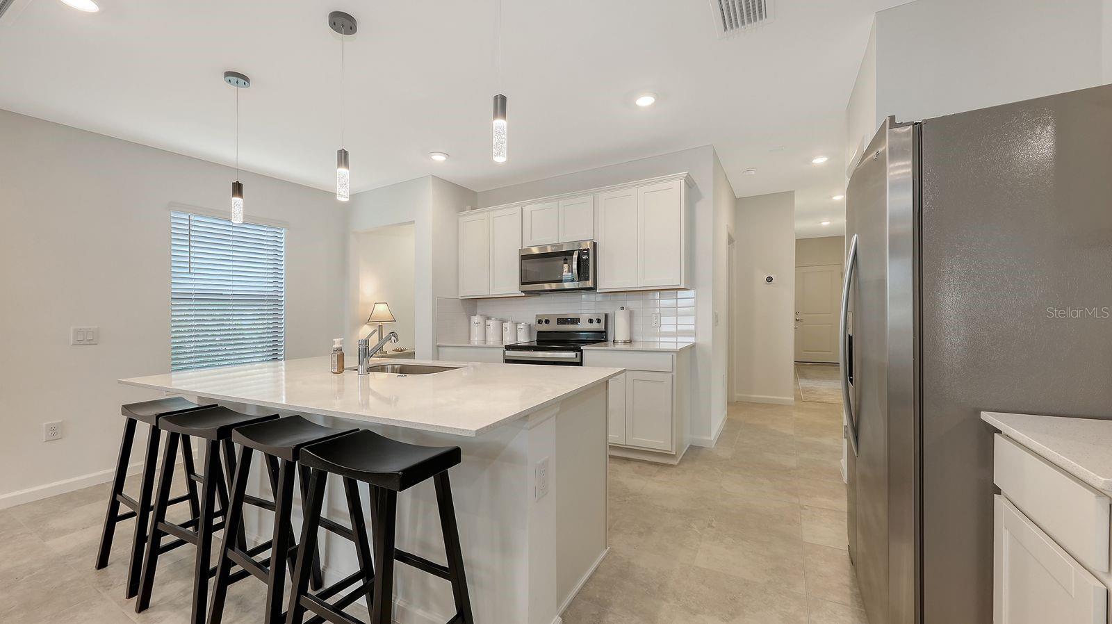 Image 13 of 53 For 6476 Silverstar Drive