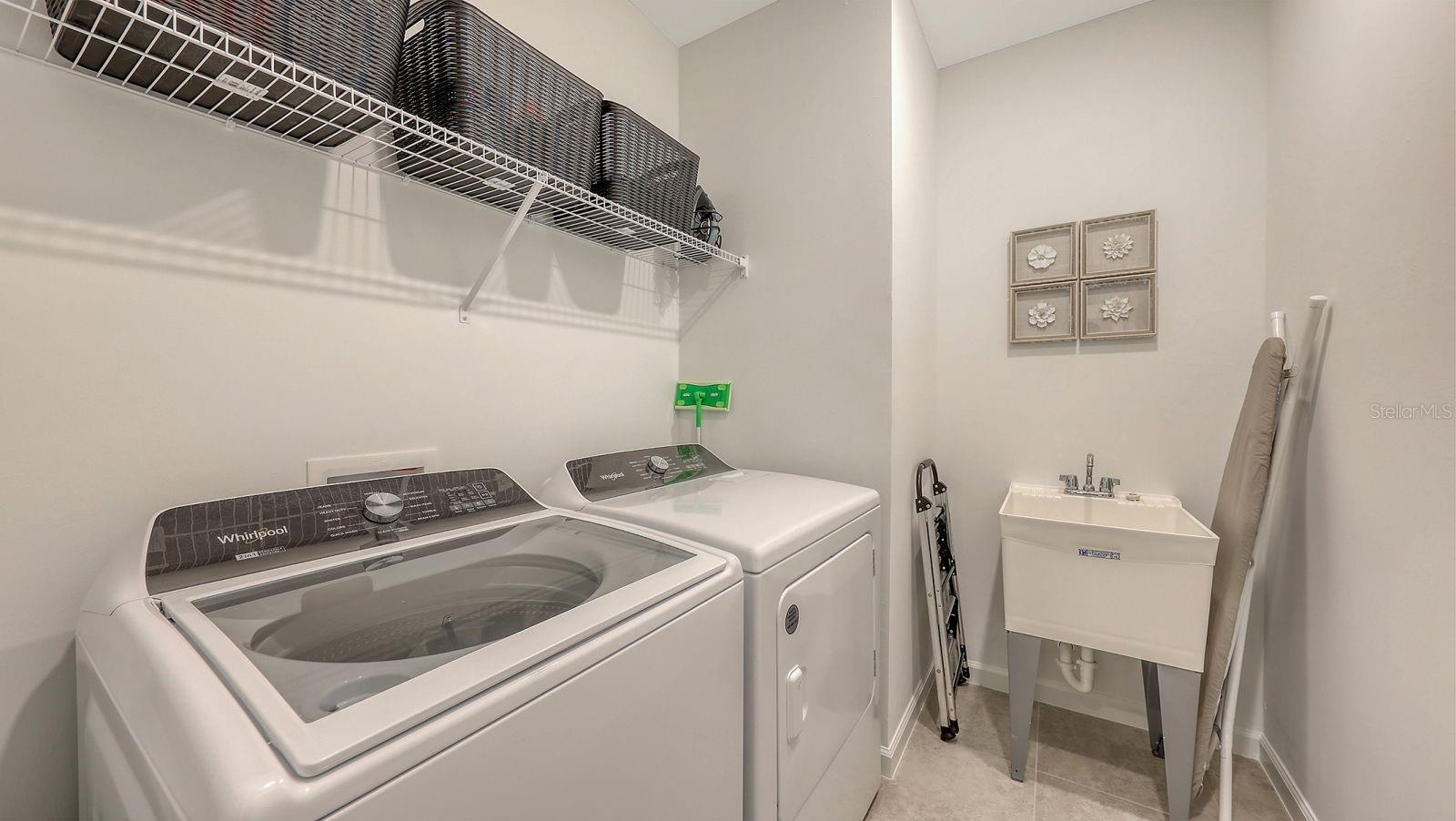 Image 44 of 53 For 6476 Silverstar Drive