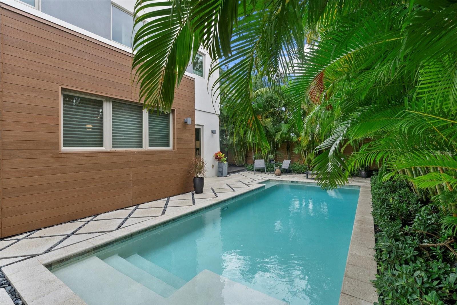 Image 29 of 30 For 2814 Tamiami Circle