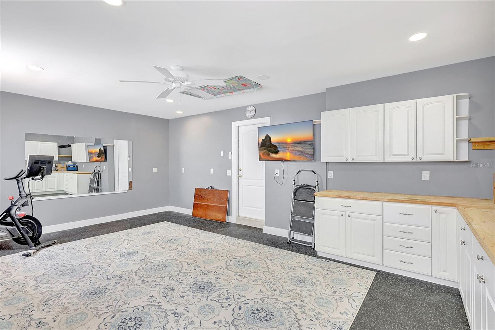 Image 31 of 64 For 4216 Royal Palm Drive