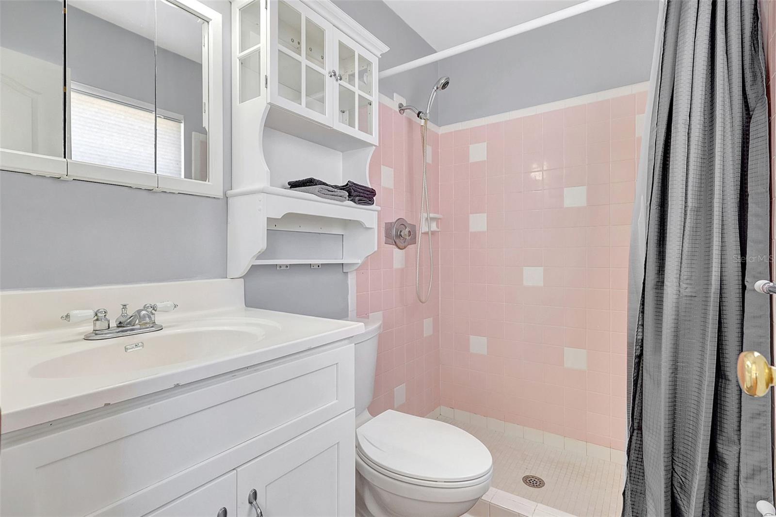 Image 37 of 64 For 4216 Royal Palm Drive