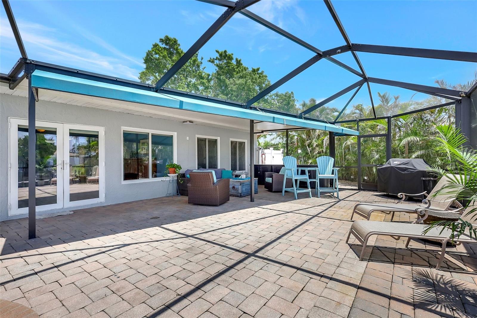 Image 45 of 64 For 4216 Royal Palm Drive